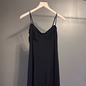 Aritzia: Wilfred ‘Broadway’ Dress
